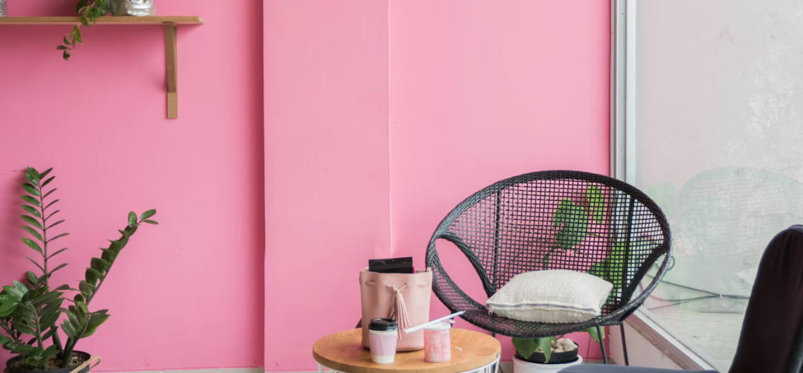 Psychologia koloru we wnętrzach: błędy, które psują Twój nastrój